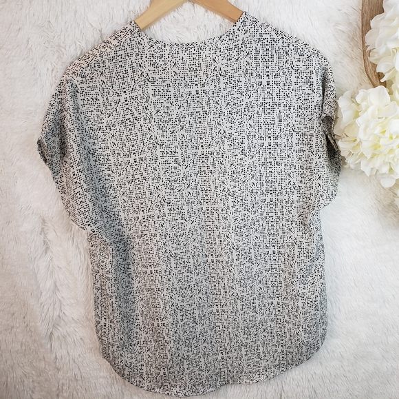 Crepe top - Picture 2 of 2